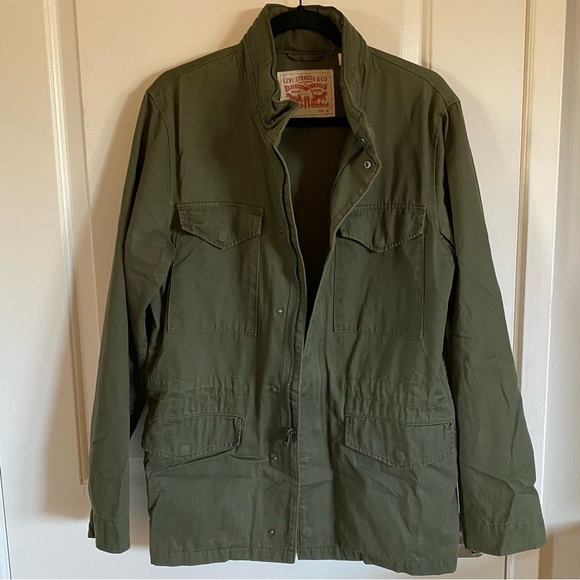 Levi’s Flight Jacket - Picture 2 of 7